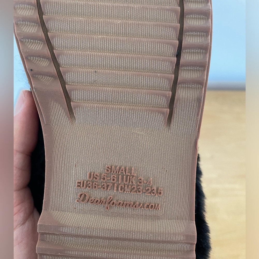 NWOT Deerform‎ House Slippers - Picture 6 of 6